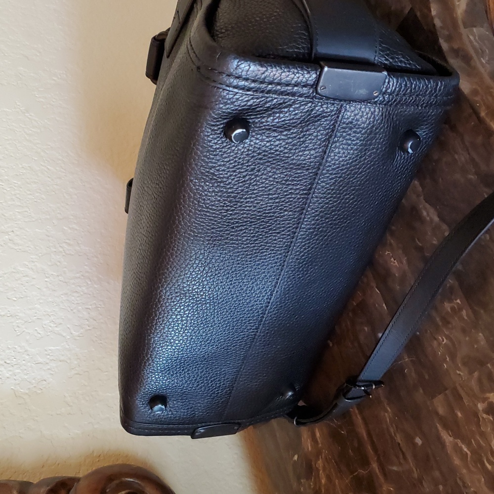 Coach Swagger 27 All Black Bag - Picture 5 of 15